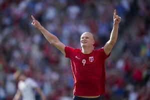 哈兰德国家队45场轰47球！本世纪挪威国家队单场进球4+首人